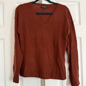 525 America Cashmere Raised Seams Sweater